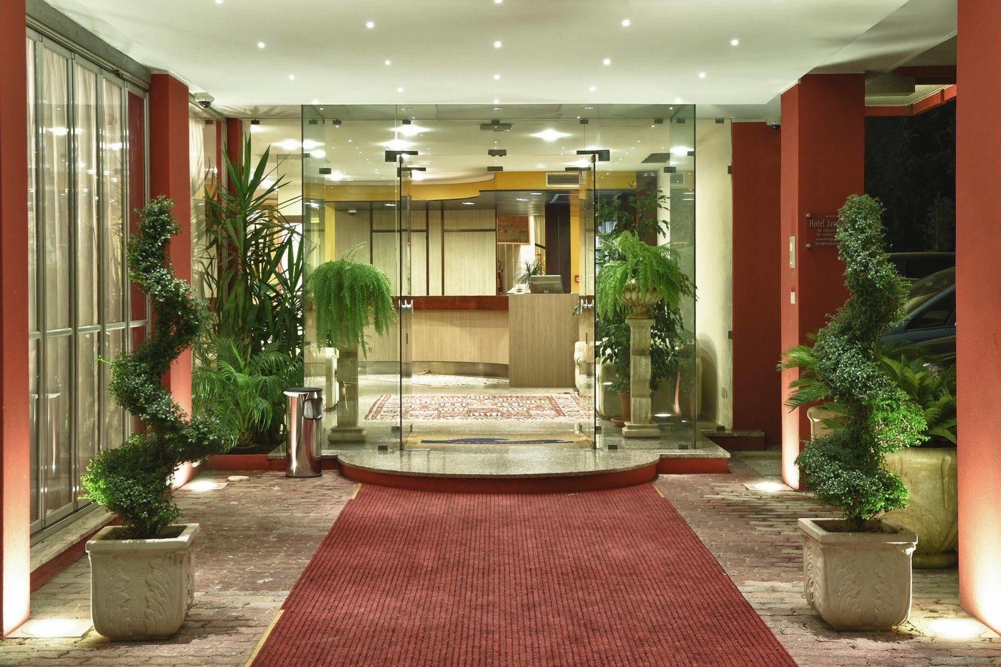 Hotel Jasminum Bibione Exterior photo